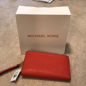 Michael Kors wristlet